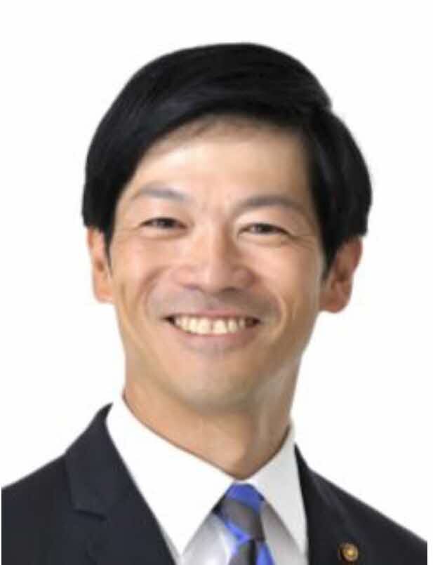 番匠映仁
