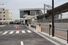 JR長尾駅前の写真