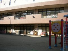 くずは光の子保育園 外観