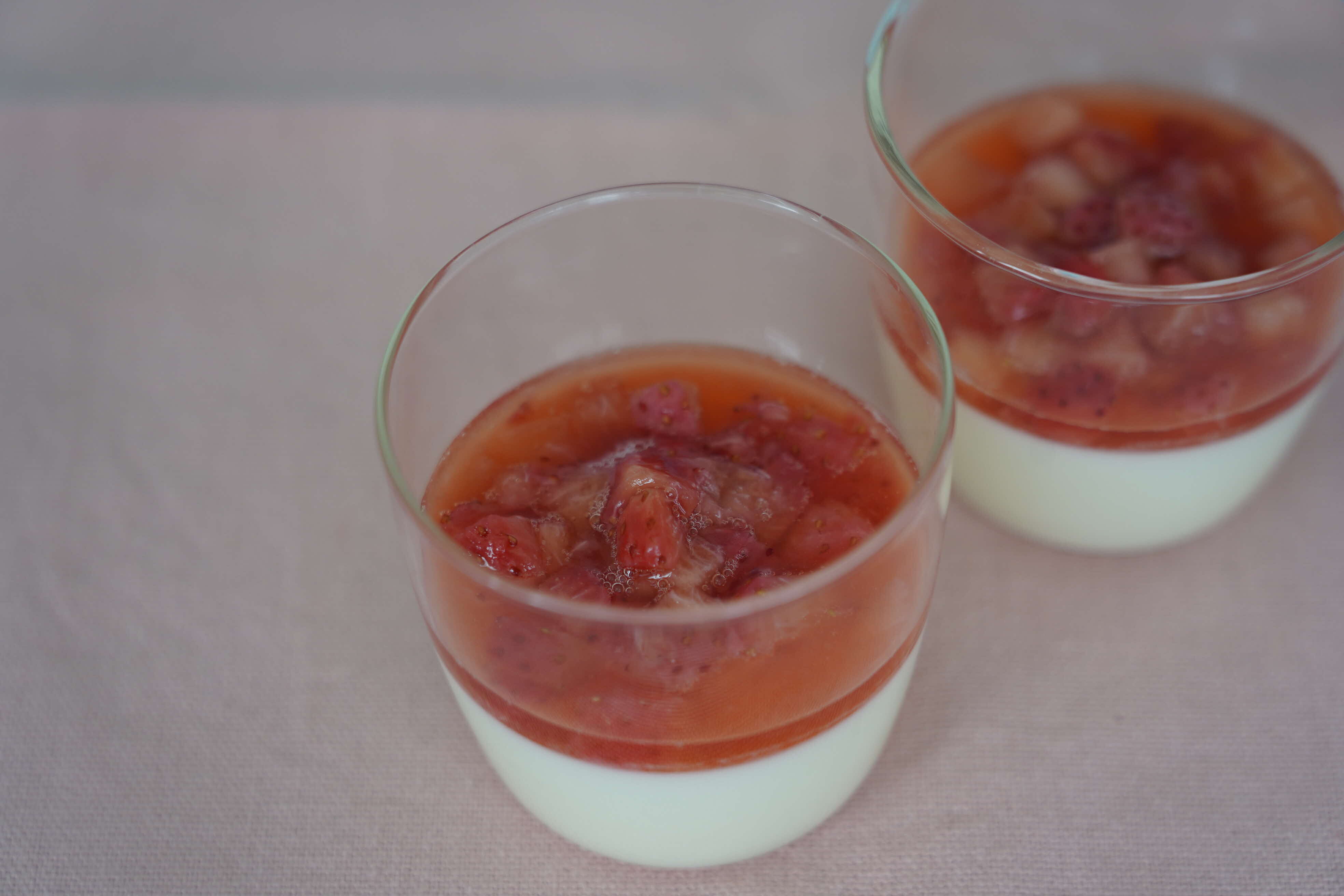 イチゴのパンナコッタ