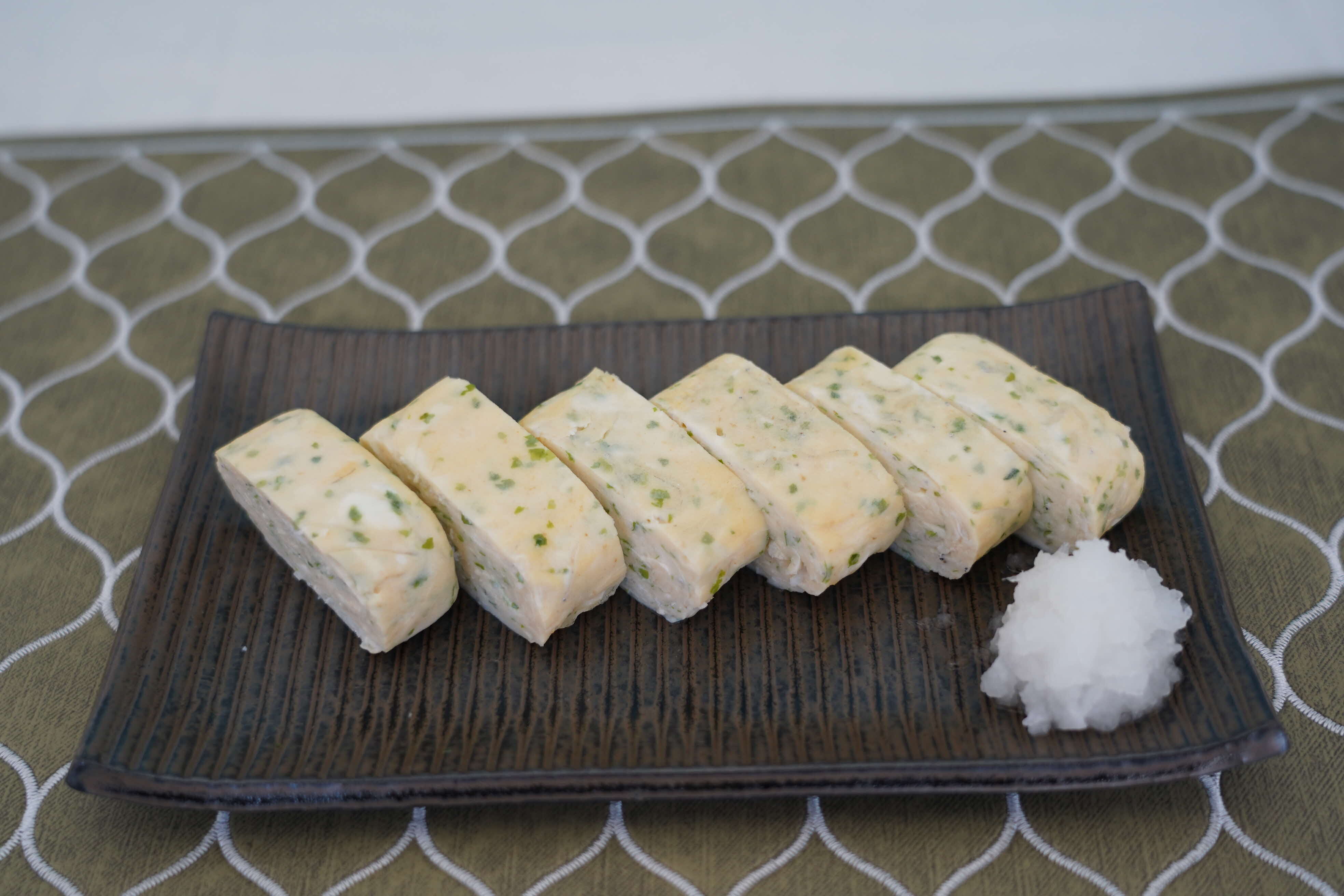 シラスとあおさのだし巻き卵