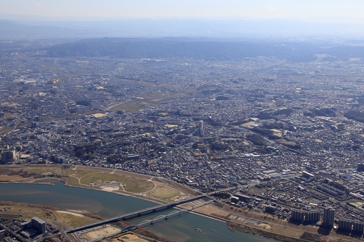 大阪と京都のどまん中！ | 枚方市ホームページ