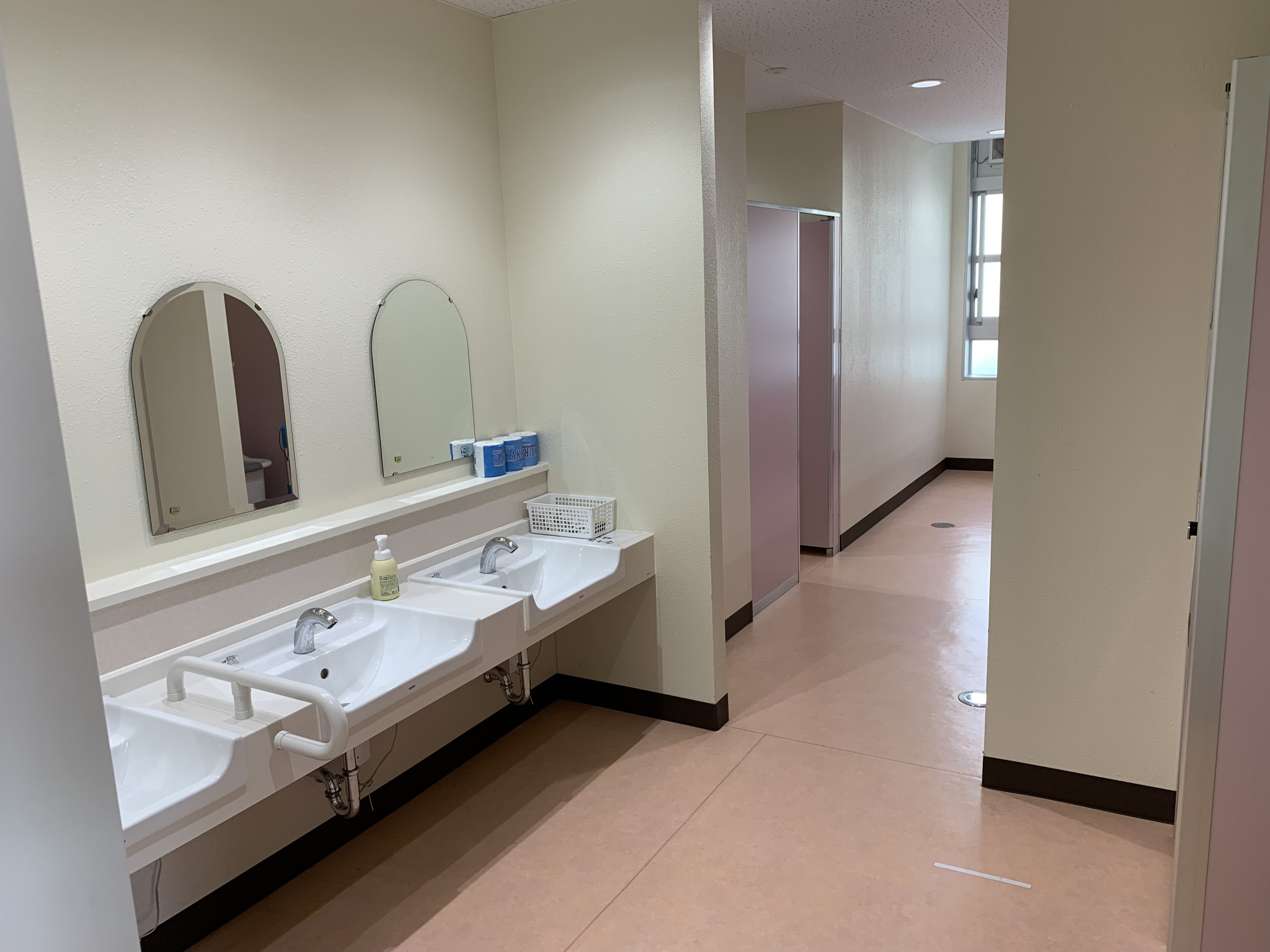 活用例(小中学校のトイレ整備3)