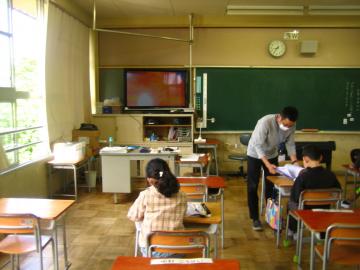3学級221