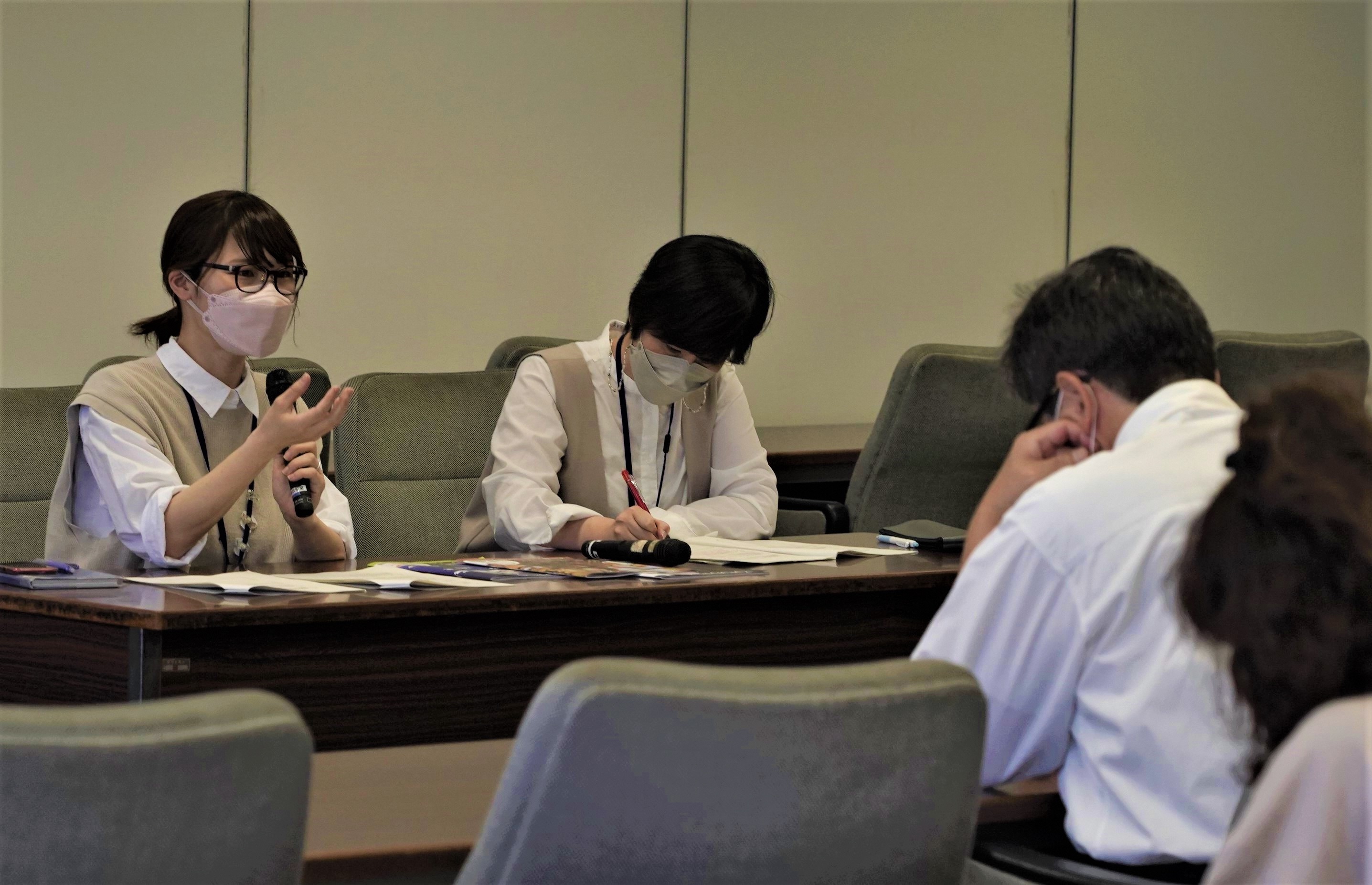 機関紙作り講習会の様子