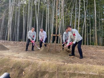 植樹式の様子2