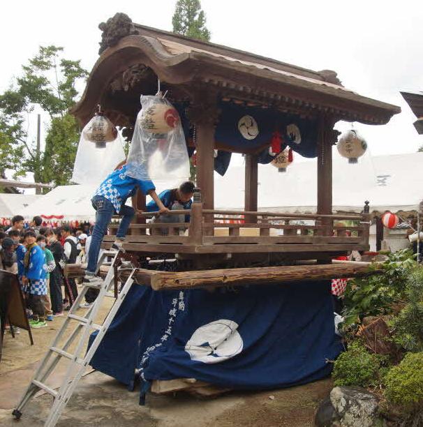 厳島神社のダンジリ