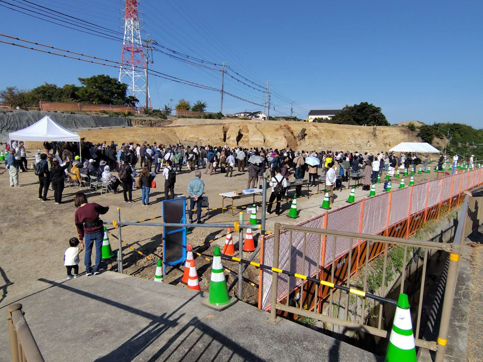 現地説明会風景