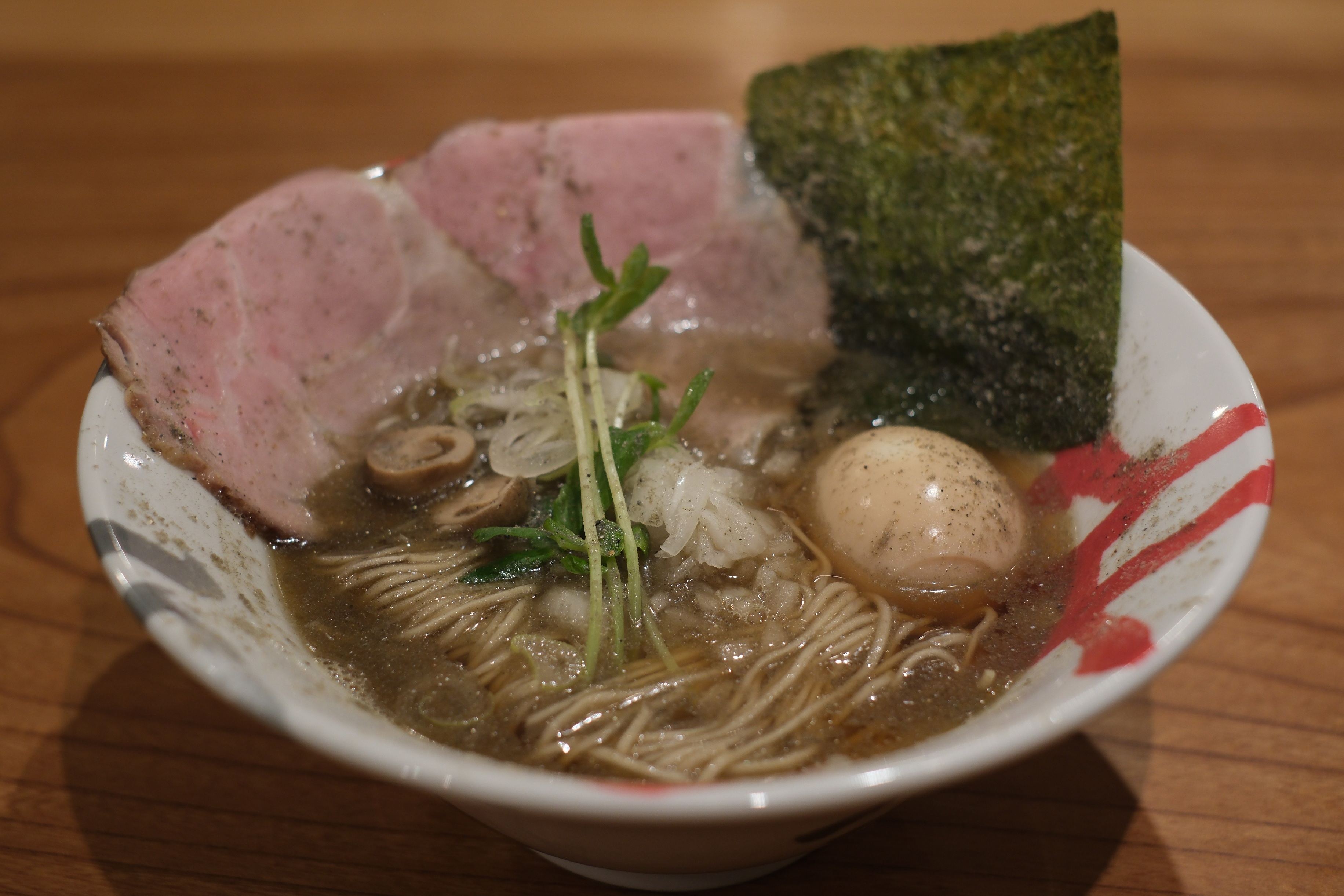 煮干し拉麺アンチョビーのお好きなラーメン1杯
