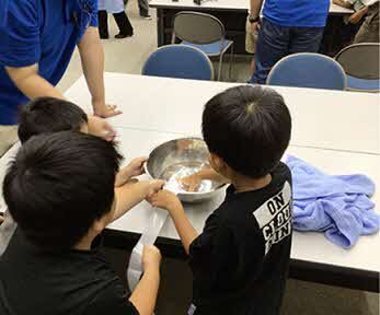 令和6年度枚方市こども夢基金活用事業「未来発見！ひらかたチャレンジランド　図書館でデジタル体験」