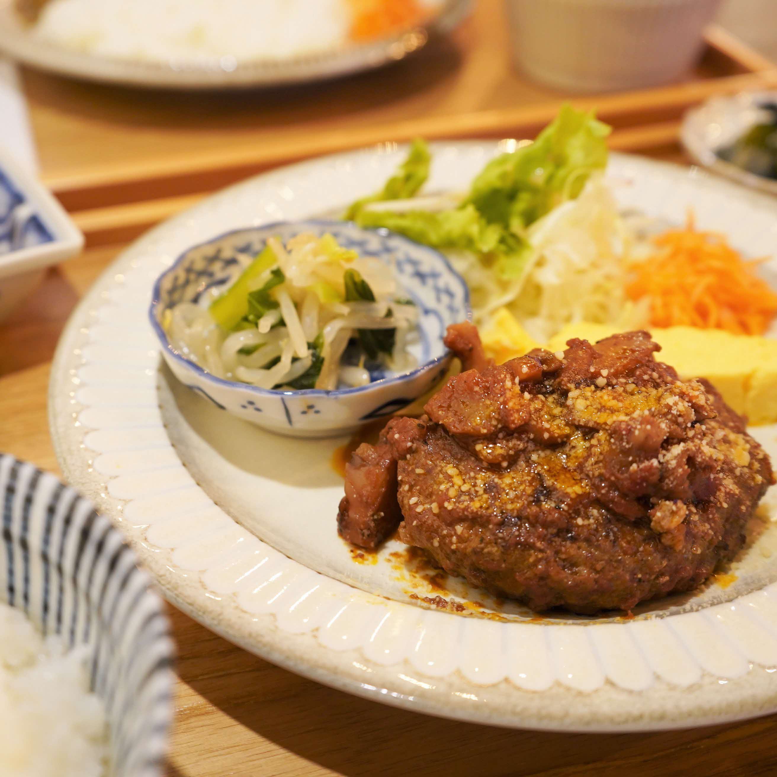 ハンバーグ定食