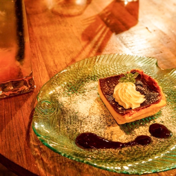 カフェ＆バル つながるもり