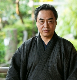 能楽師 辰巳 満次郎さん