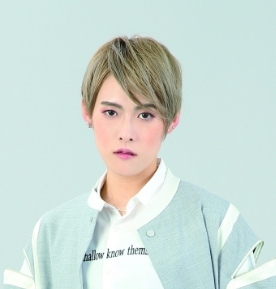 OSK日本歌劇団男役スター 翼 和希さん